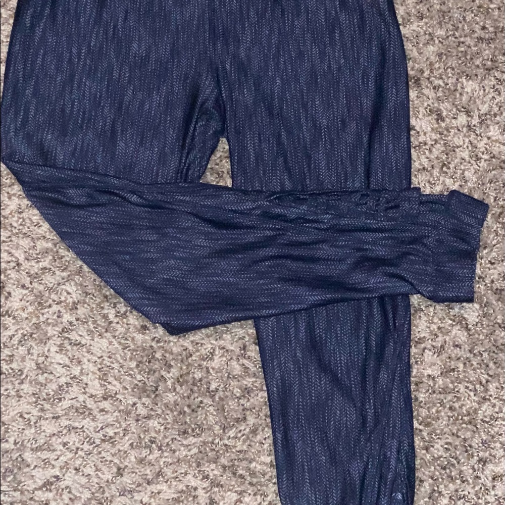 Workout Tights - Picture 5 of 6